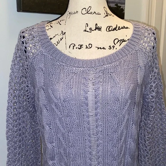 SHE & SKY SLATE BLUE LIGHTWEIGHT CABLE KNIT SWEATER| NWT - Picture 3 of 8